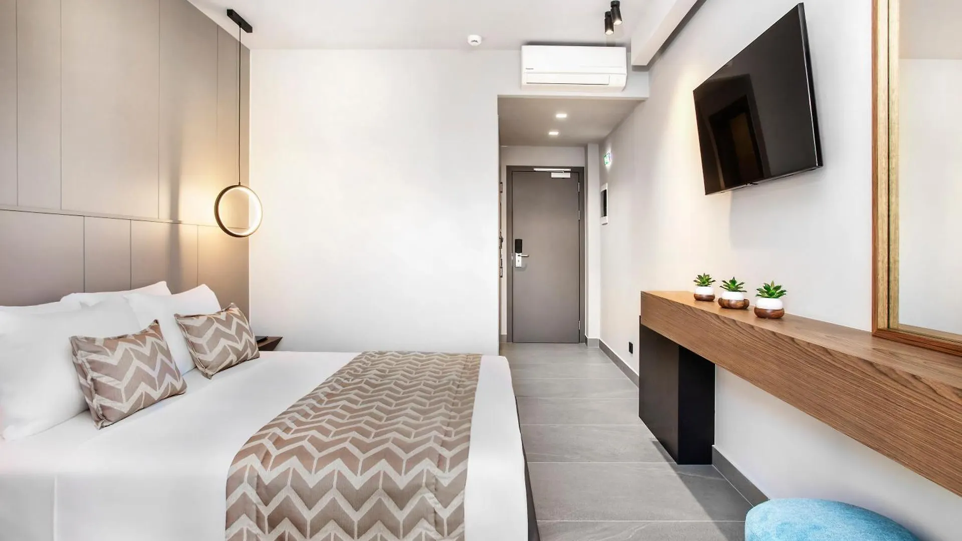 Luuks Luxury Accommodation Hanioti