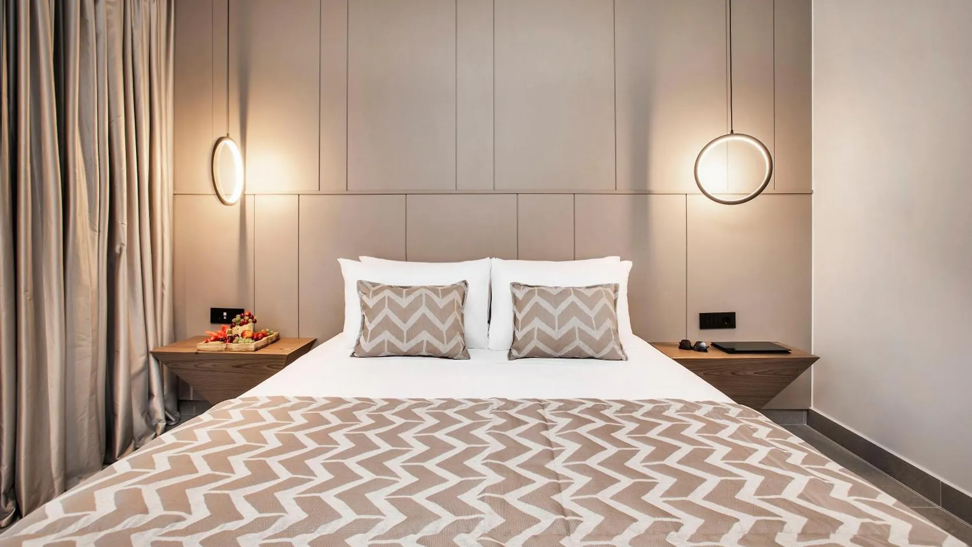 Luuks Luxury Accommodation Hanioti Aparthotel